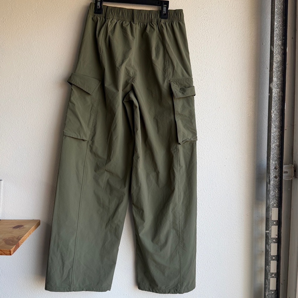CALIA by Carrie Underwood Olive Green Wide-Leg Cargo Pants - Picture 3 of 4
